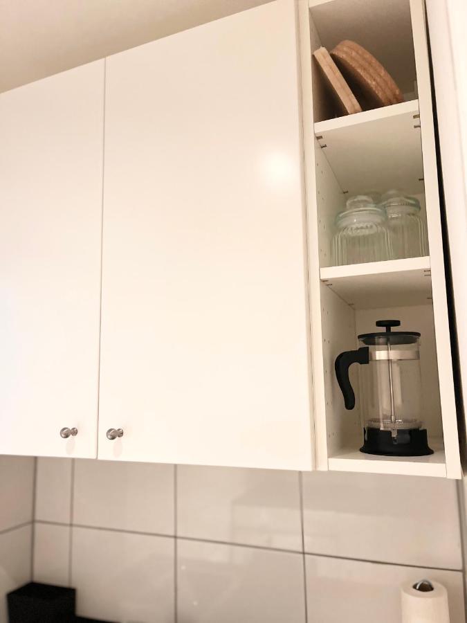 Gemuetliches Zentrales Apartment 2 Min Bis Du Hbf Duisburg Buitenkant foto