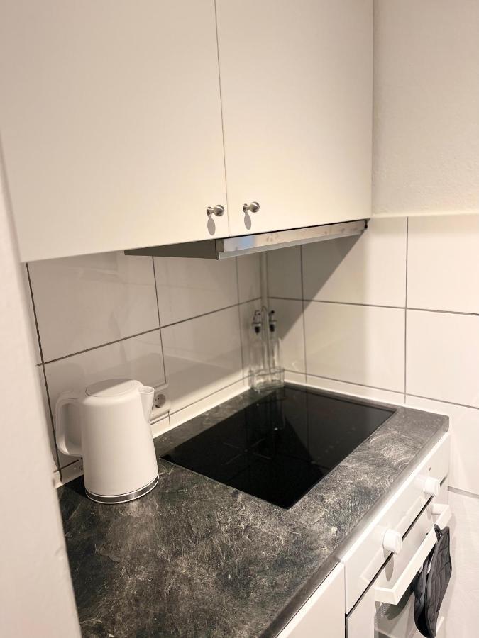 Gemuetliches Zentrales Apartment 2 Min Bis Du Hbf Duisburg Buitenkant foto